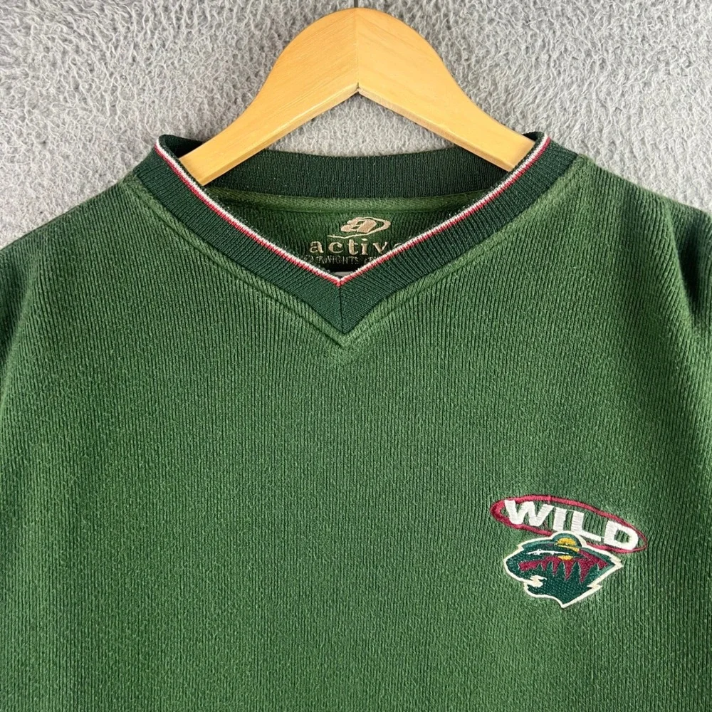 Vintage Mens Minnesota Wild NHL Sweatshirt Green V-Neck L